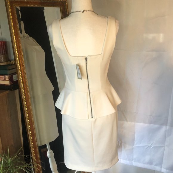 One piece White dress by Beige by Eci - Picture 2 of 7